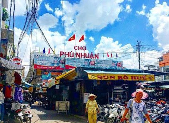 vietnam/ho-chi-minh-city/shop/phu-nhuan-market