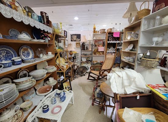 virginia/roanoke/old-southwest/shop/roanoke-antique-mall