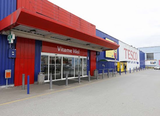 slovakia/saris/shop/tesco