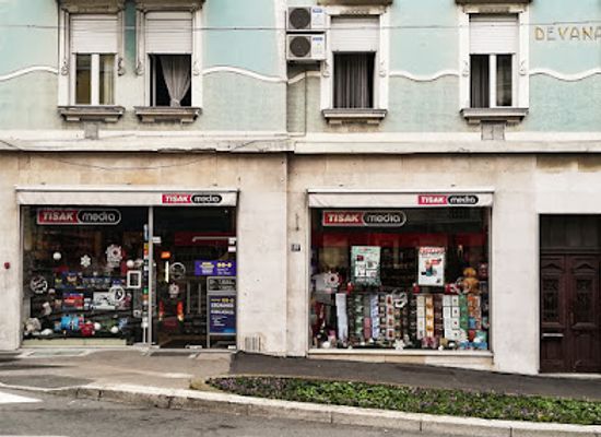croatia/opatija/shop/tisak-media