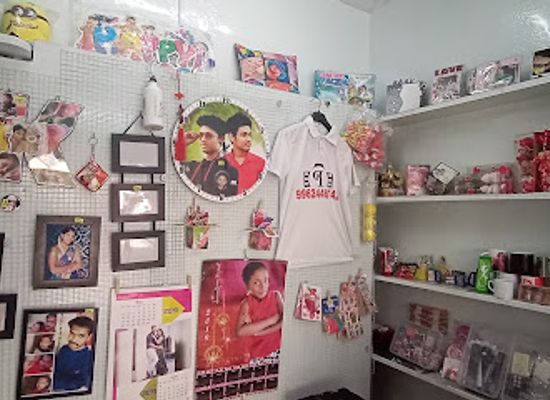 india/chennai/shop/loyal-unique-gifts-photography