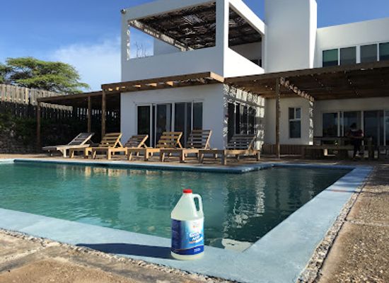 jamaica/treasure-beach-area/shop/deleon-s-home-and-pool-centre