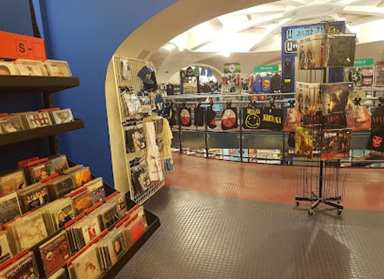 czechia/east-bohemia/shop/myslbek-shopping-gallery