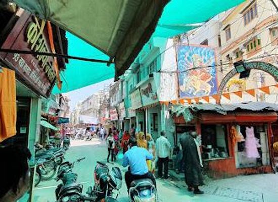india/udaipur/shop/bada-bazaar