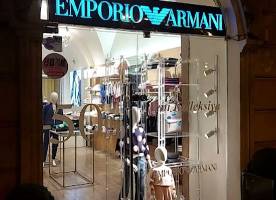 azerbaijan/baku/flame-towers/shop/emporio-armani-junior-baku