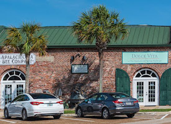 florida/apalachicola/shop/dolce-vita-at-the-apalachicola-sponge-exchange
