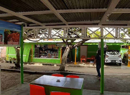 indonesia/lake-toba/shop/intana-pasir-putih-parbaba
