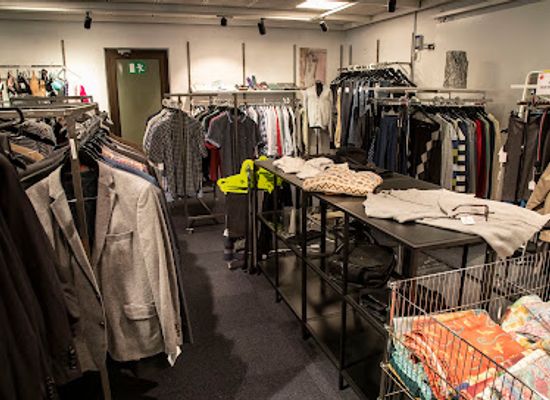 denmark/central-jutland/shop/red-cross-op-shop
