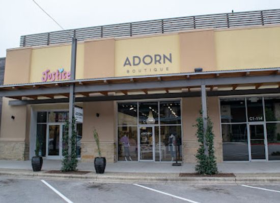 texas/hill-country/shop/adorn-boutique-bee-cave