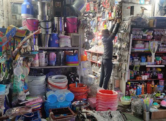 india/manali/shop/him-general-store-crockery-shop-in-manali