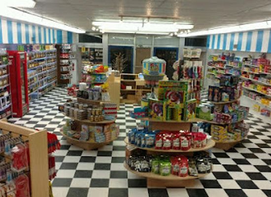 ohio/appalachian-ohio/shop/grandpa-joe-s-candy-shop-miamisburg-oh