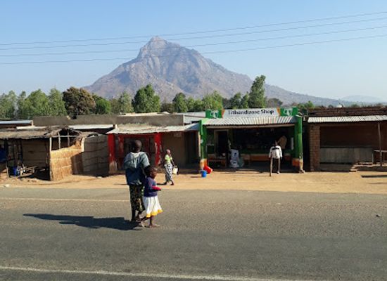 malawi/mulanje-massif/shop/naminjiwa-trading-centre