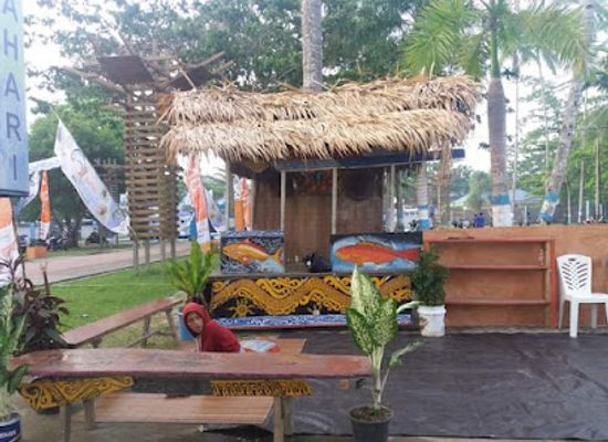 indonesia/raja-ampat/shop/gallery-yufon