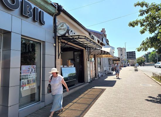 serbia/pirot/shop/pelivan
