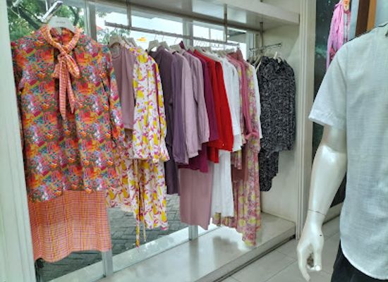 indonesia/surabaya/gubeng/shop/shafira-surabaya-gubeng