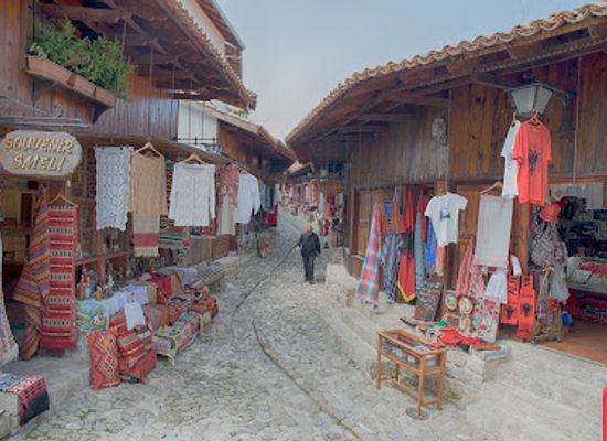 albania/kruja/shop/g-e-silver-and-souvenier