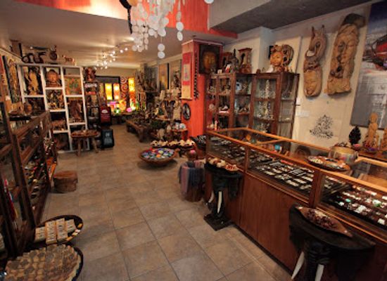 canada/montreal/downtown-montreal/shop/boutique-lotus