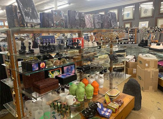 indiana/the-lakes-region/shop/gifts-that-last