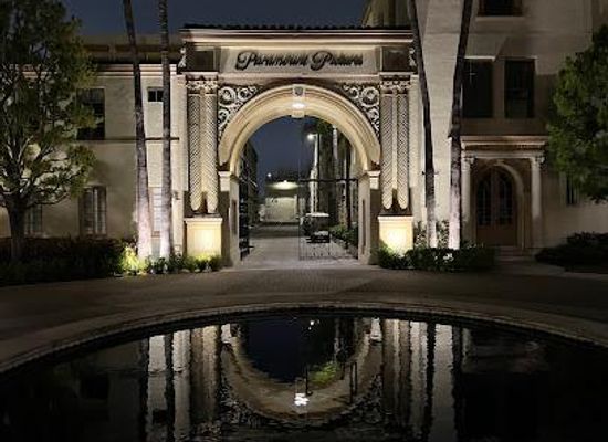 california/venice-beach/shop/paramount-pictures-studio-store