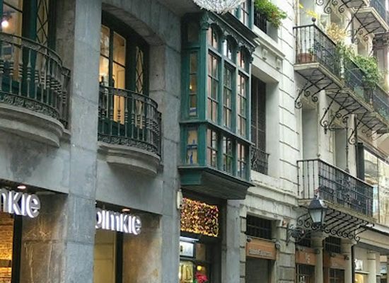 spain/bilbao/shop/basq-lore-bisuteria-y-souvenirs