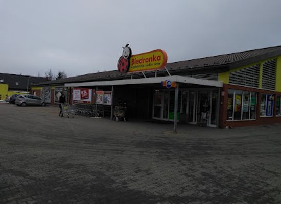 poland/kampinos-national-park/shop/biedronka