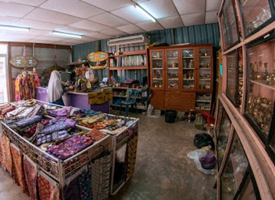 malaysia/kuala-terengganu/shop/wanisma-craft-trading