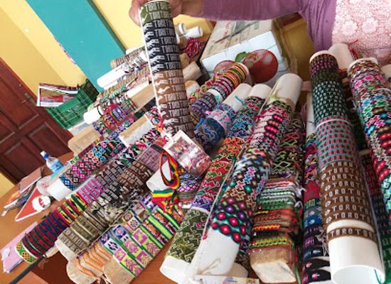 bolivia/torotoro-national-park/shop/tienda-de-artesanias-rosas-t-ika
