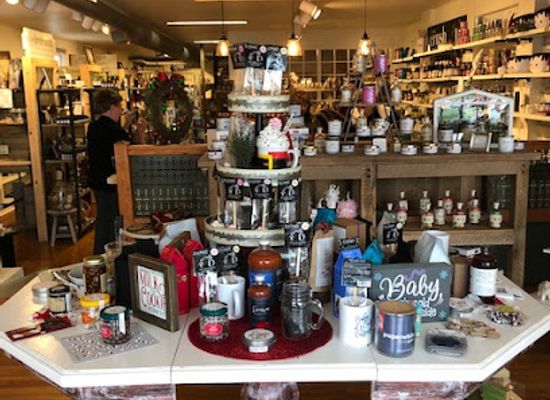 pennsylvania/northwestern-pennsylvania/shop/whirligig-unique-boutiques