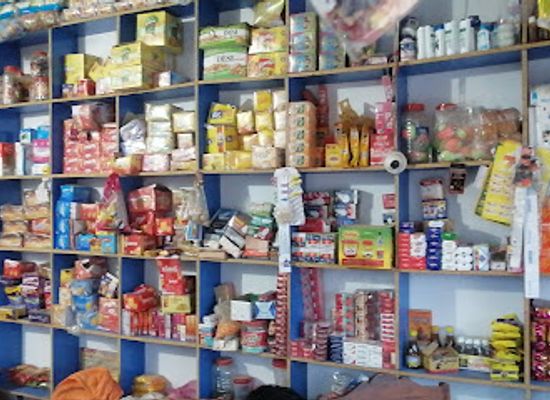 pakistan/cholistan-desert/shop/roshaan-karyana-store