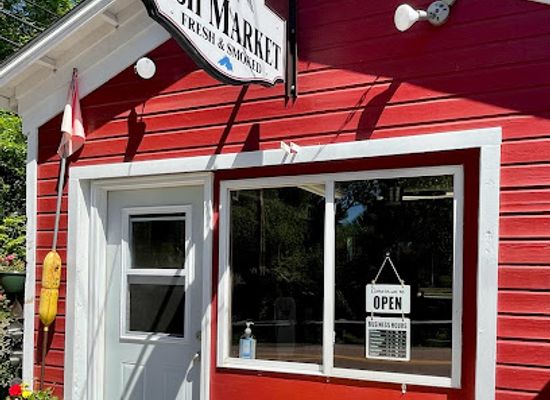 wisconsin/bayfield/shop/hoop-s-dockside-fish-market