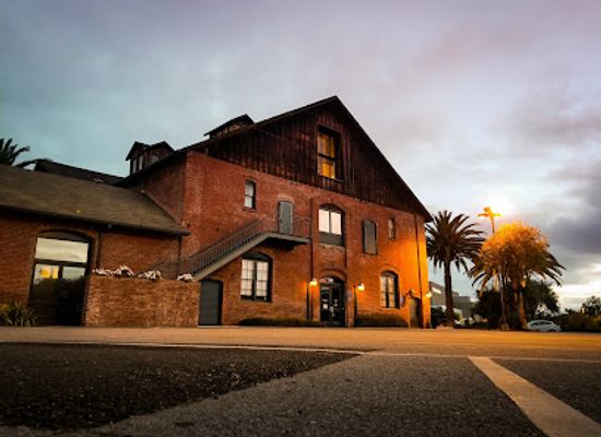 california/palo-alto/shop/stanford-barn-shopping-center