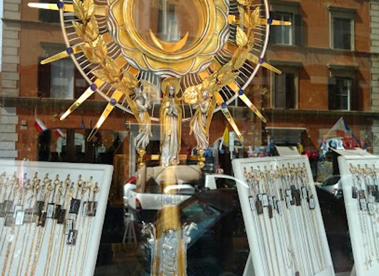 vatican-city/vatican-grottoes/shop/soprani-shop-religious