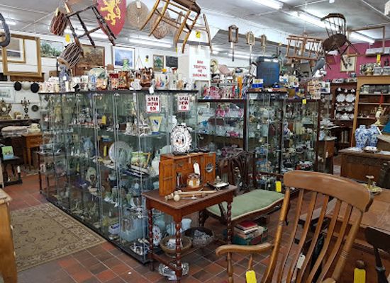 united-kingdom/brecknockshire/shop/llandovery-antiques-centre