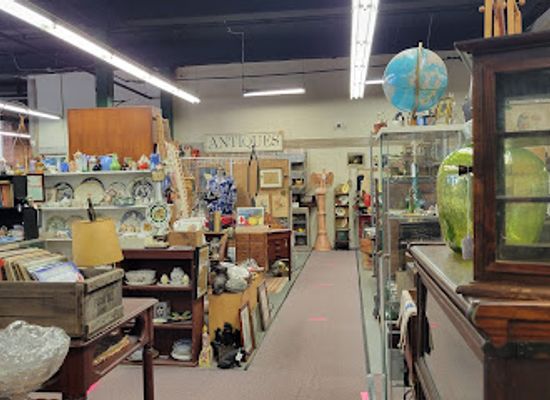 massachusetts/south-coast/shop/acushnet-river-antiques-llc