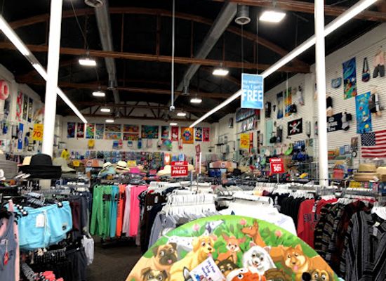 california/san-diego-beaches/shop/breeza-beachwear