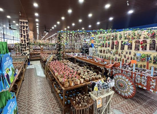 costa-rica/central-valley/shop/souvenir-store