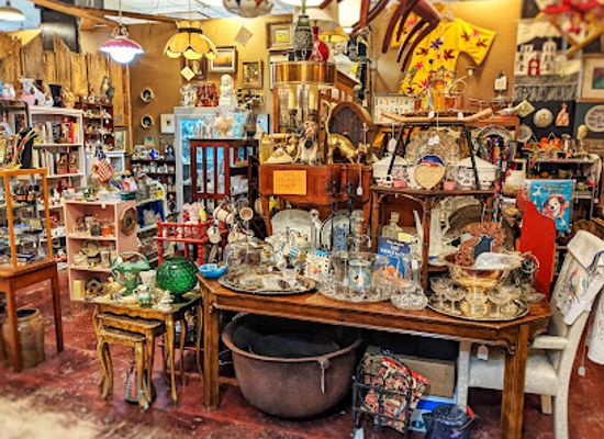 oklahoma/oklahoma-city-metropolitan-area/shop/antique-avenue-market