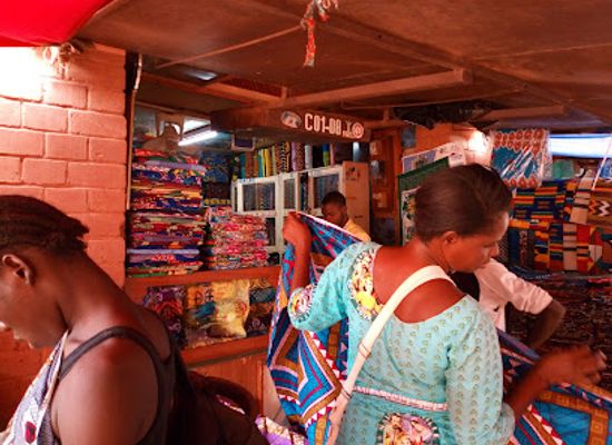 burkina-faso/koudougou/shop/pagnes-wax-de-toutes-qualites-chez-mr-yameogo-s-paul