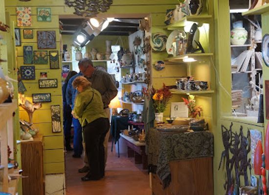 wisconsin/bayfield/shop/eckels-pottery-and-fine-craft-gallery