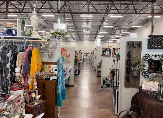 arizona/superstition-mountains/shop/mall-of-peddlers
