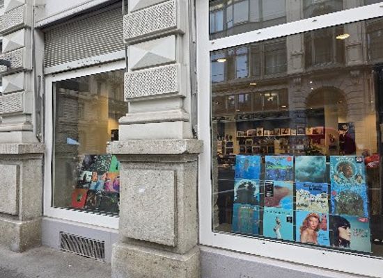 switzerland/zurich/shop/rena-kaufmann