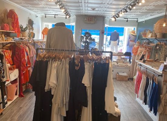 rhode-island/west-bay/shop/ri-boutique