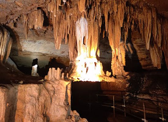 missouri/meramec-caverns/shop/fisher-cave