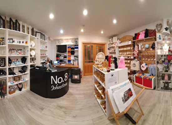 united-kingdom/renfrewshire/shop/no-8-johnstone-artisan-crafts-gifts
