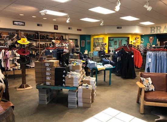 illinois/western-illinois/shop/branded-country-wear-llc