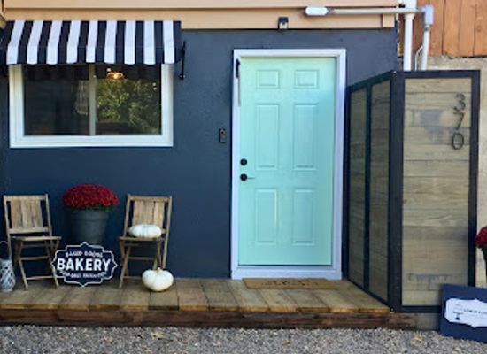wyoming/green-river/shop/lovely-amazing-cakes