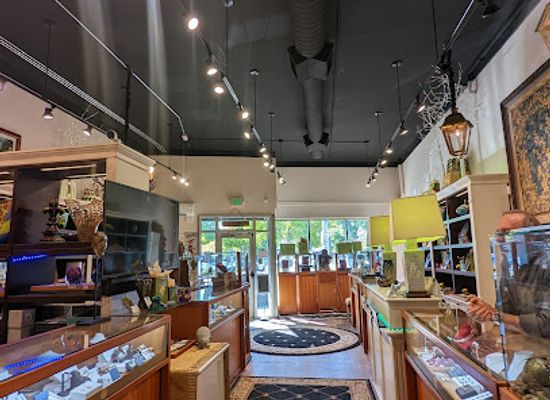 washington/kirkland/shop/alesia-artisan-jewelry-boutique