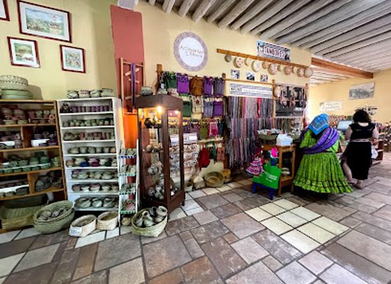 mexico/copper-canyon/shop/artesanias-mision-creel