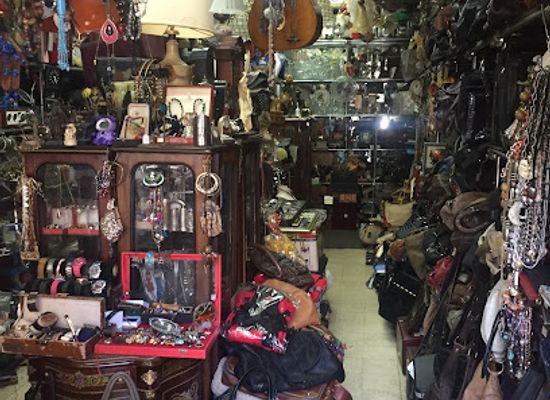 lebanon/mount-lebanon/shop/hamra-vintage