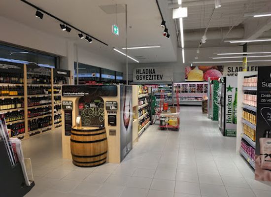 slovenia/postojna/shop/poslovni-sistem-mercator-d-d